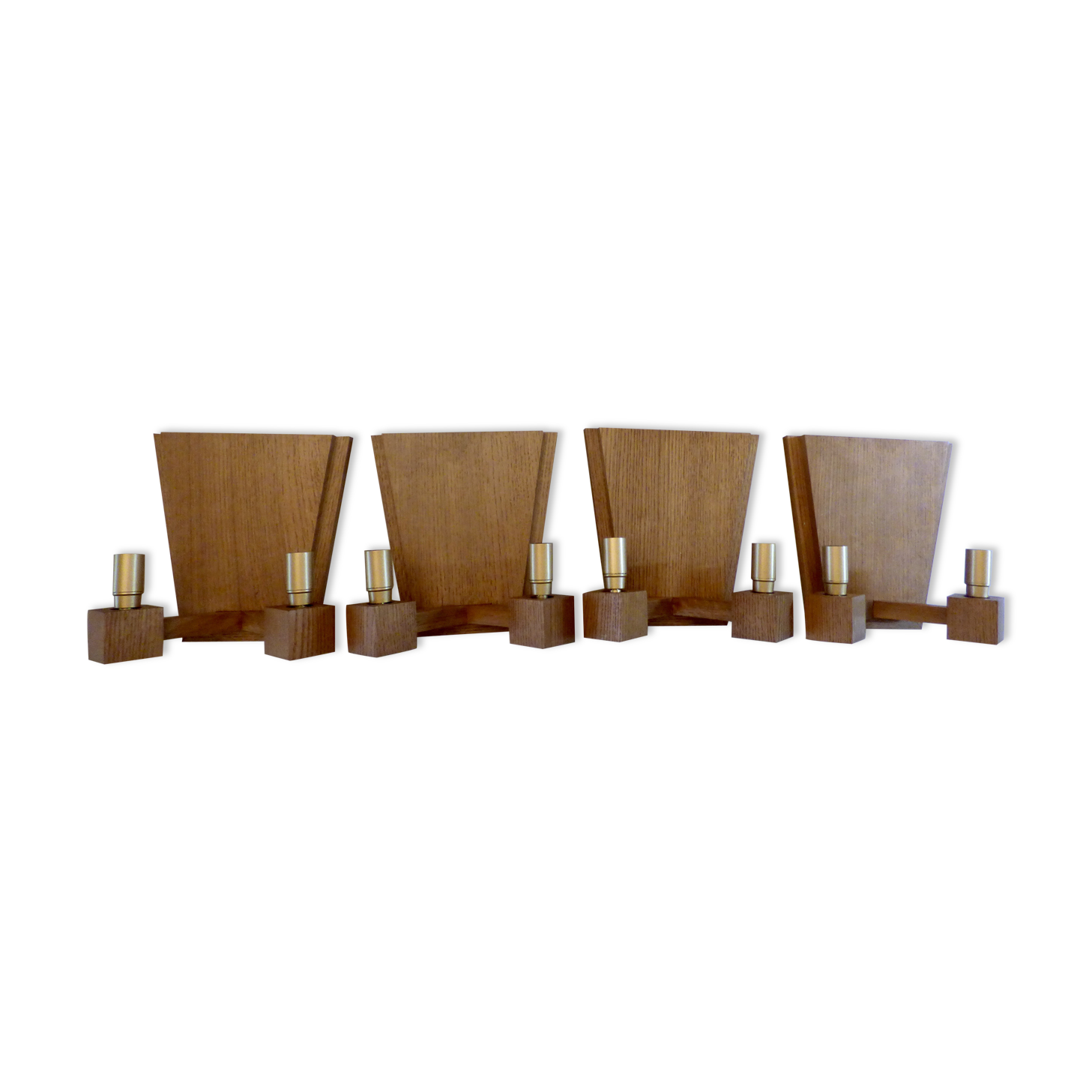 4 sconces in oak 40 years