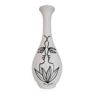 Vase en porcelaine " Deux visages aux feuilles"