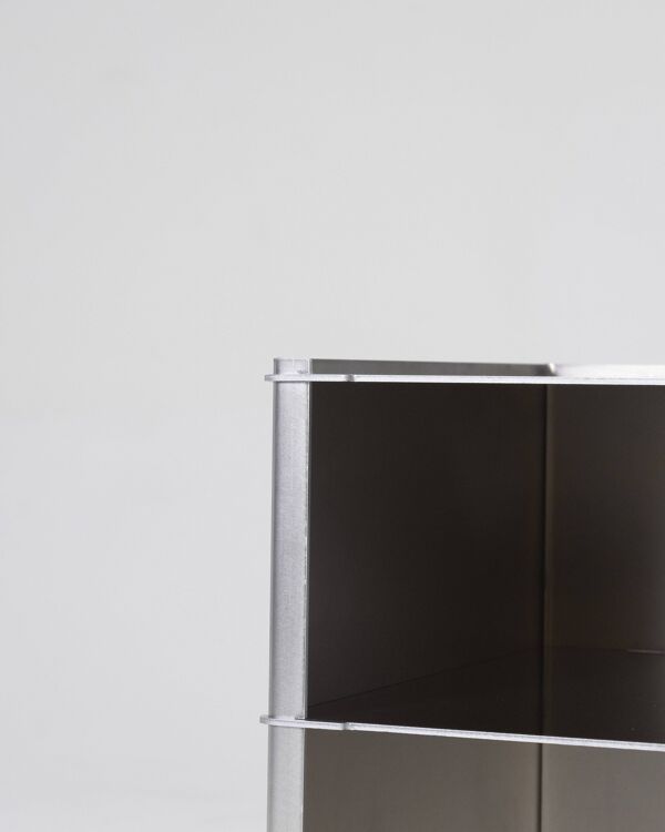 Table d'appoint / chevet alu 01