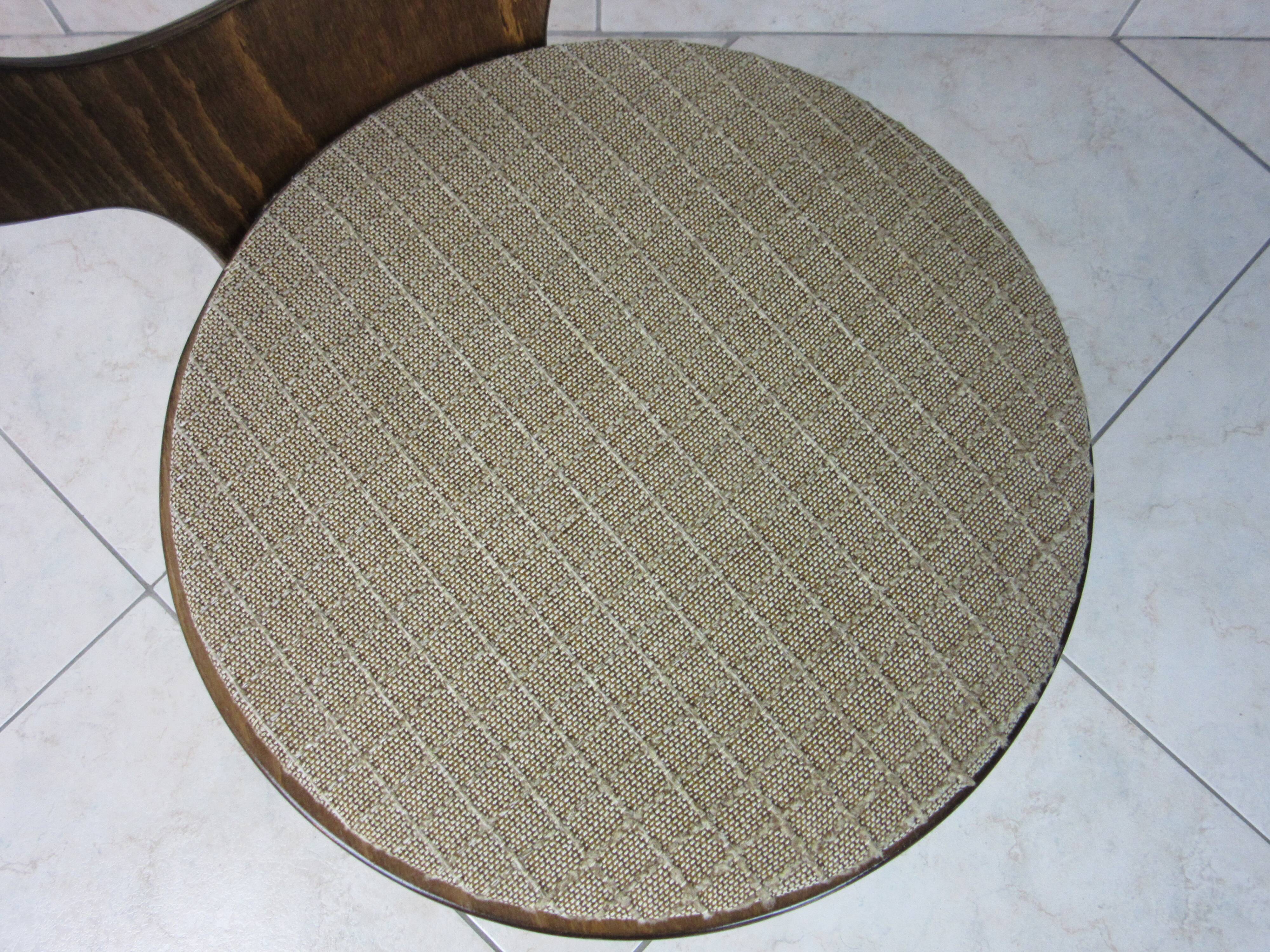 Baumann seagull chair