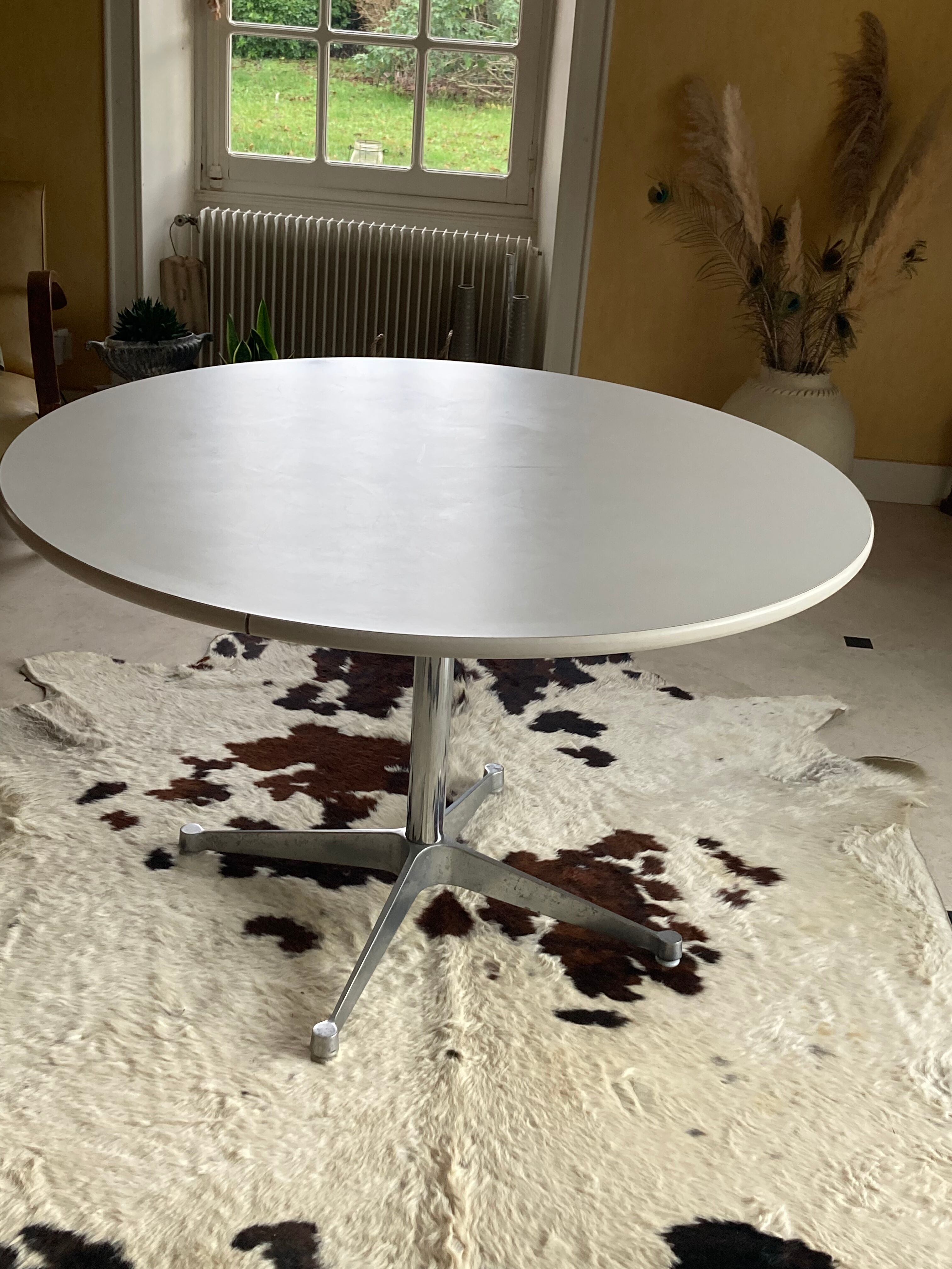 Charles and Ray Eames dining table