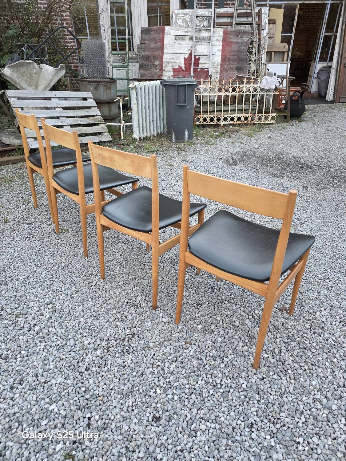 4 Scandinavian beech chairs from the 1960s.