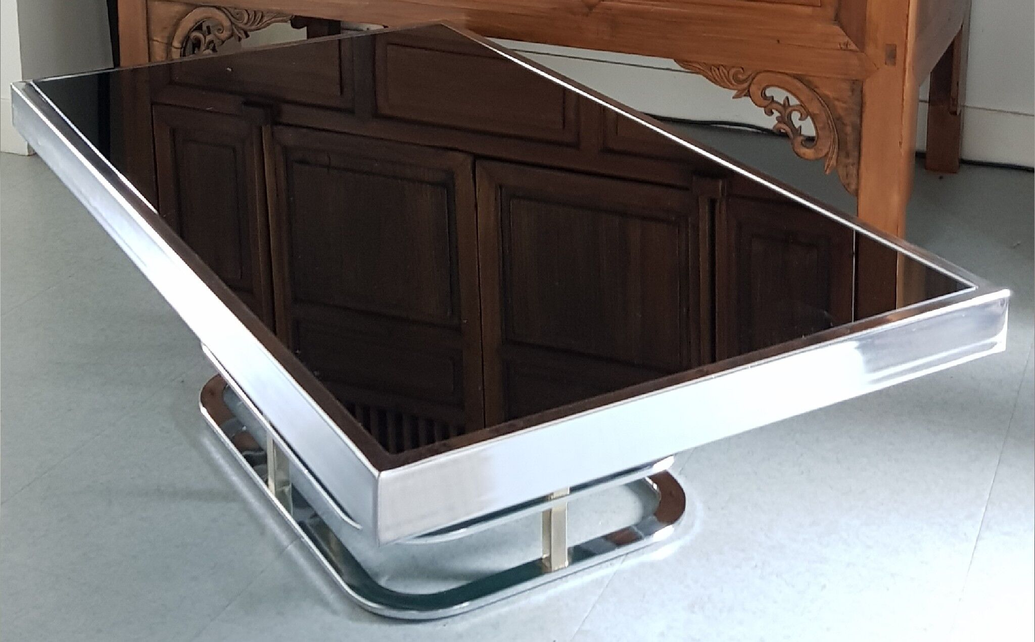 Table basse en verre et métal 1970