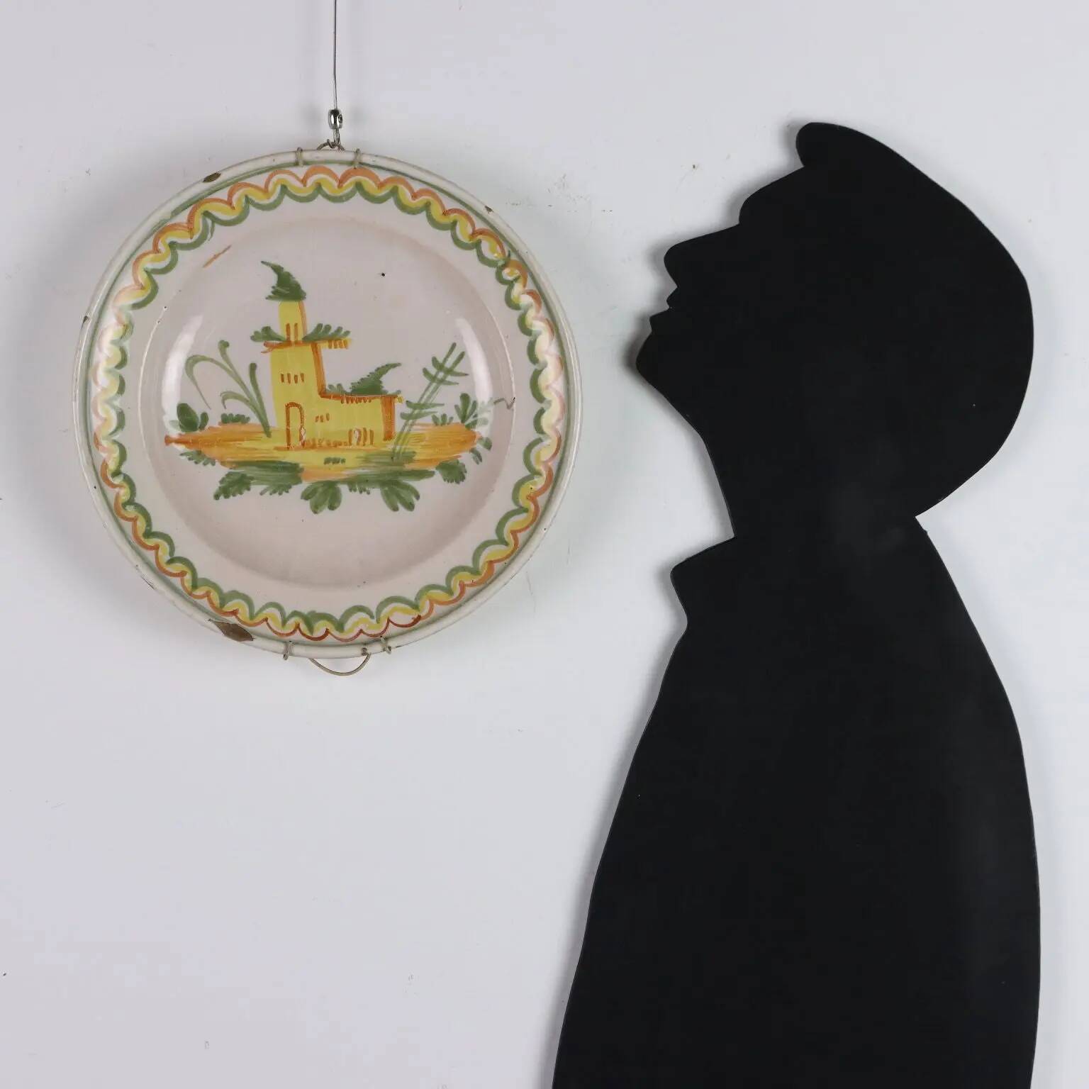 Antique plate in majolica Italy mid-19th century