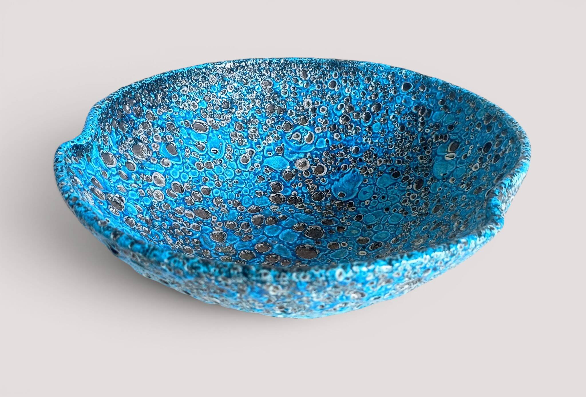 Turquoise ceramic fruit bowl by Charles Cart Vallauris, circa the 1960s.