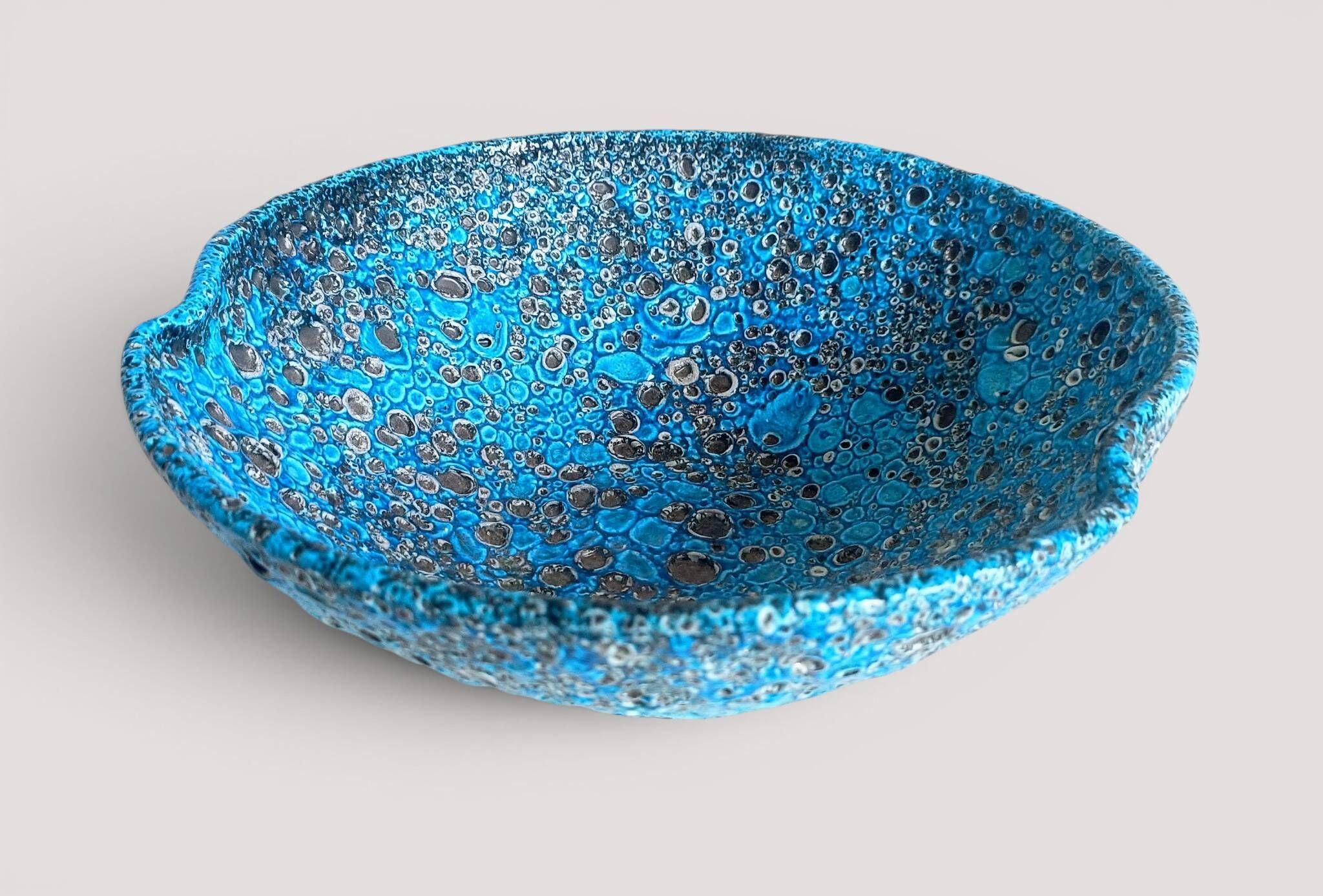 Turquoise ceramic fruit bowl by Charles Cart Vallauris, circa the 1960s.