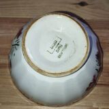 Bowls Faïencerie de Sarreguemines with rose decoration (the two red ones)