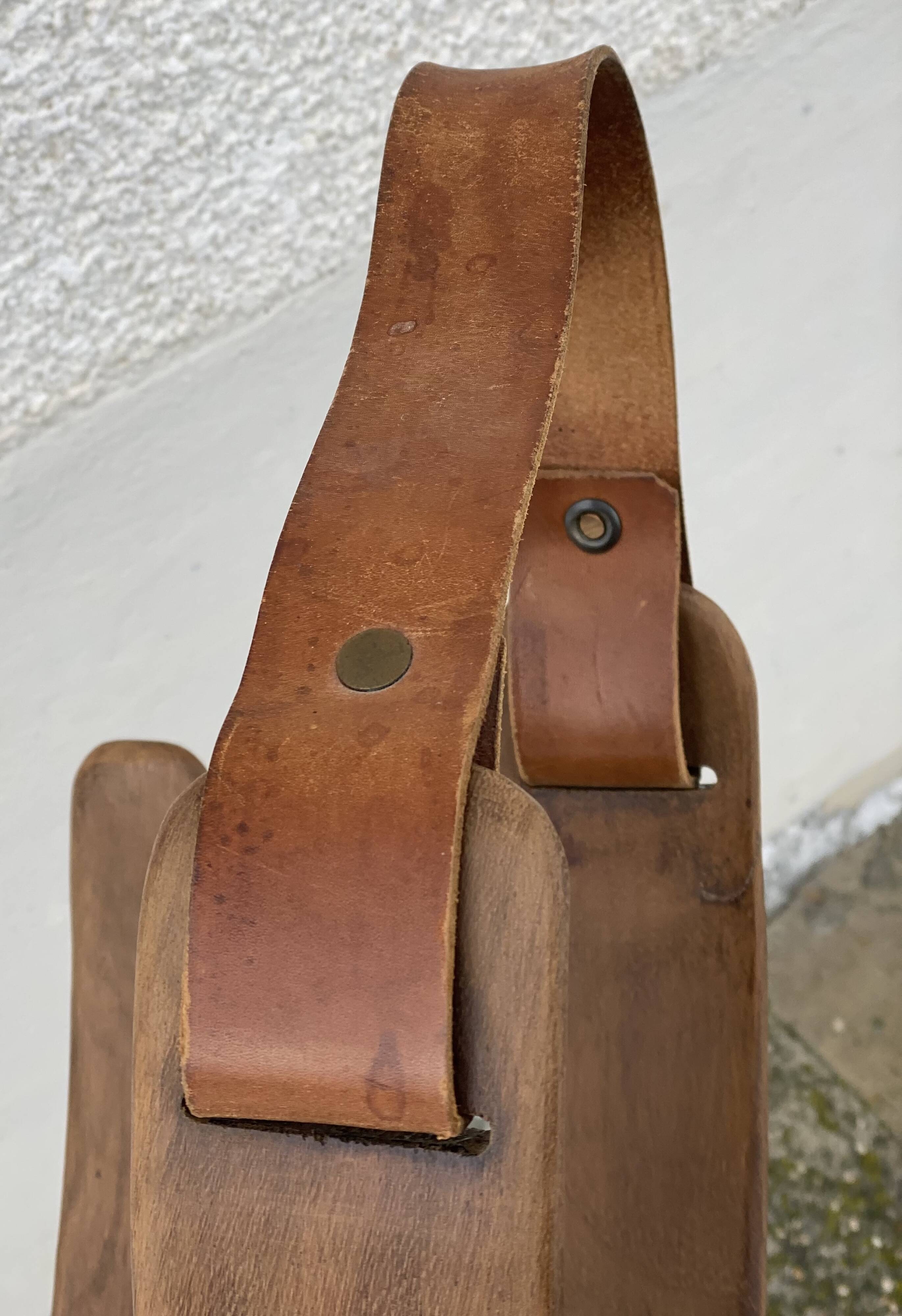 Magazine rack by GUILLERME and CHAMBRON for "Votre Maison" Vintage 1950