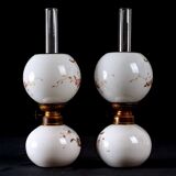 Pair of quinquet in white opaline from Baccarat house early nineteenth century
