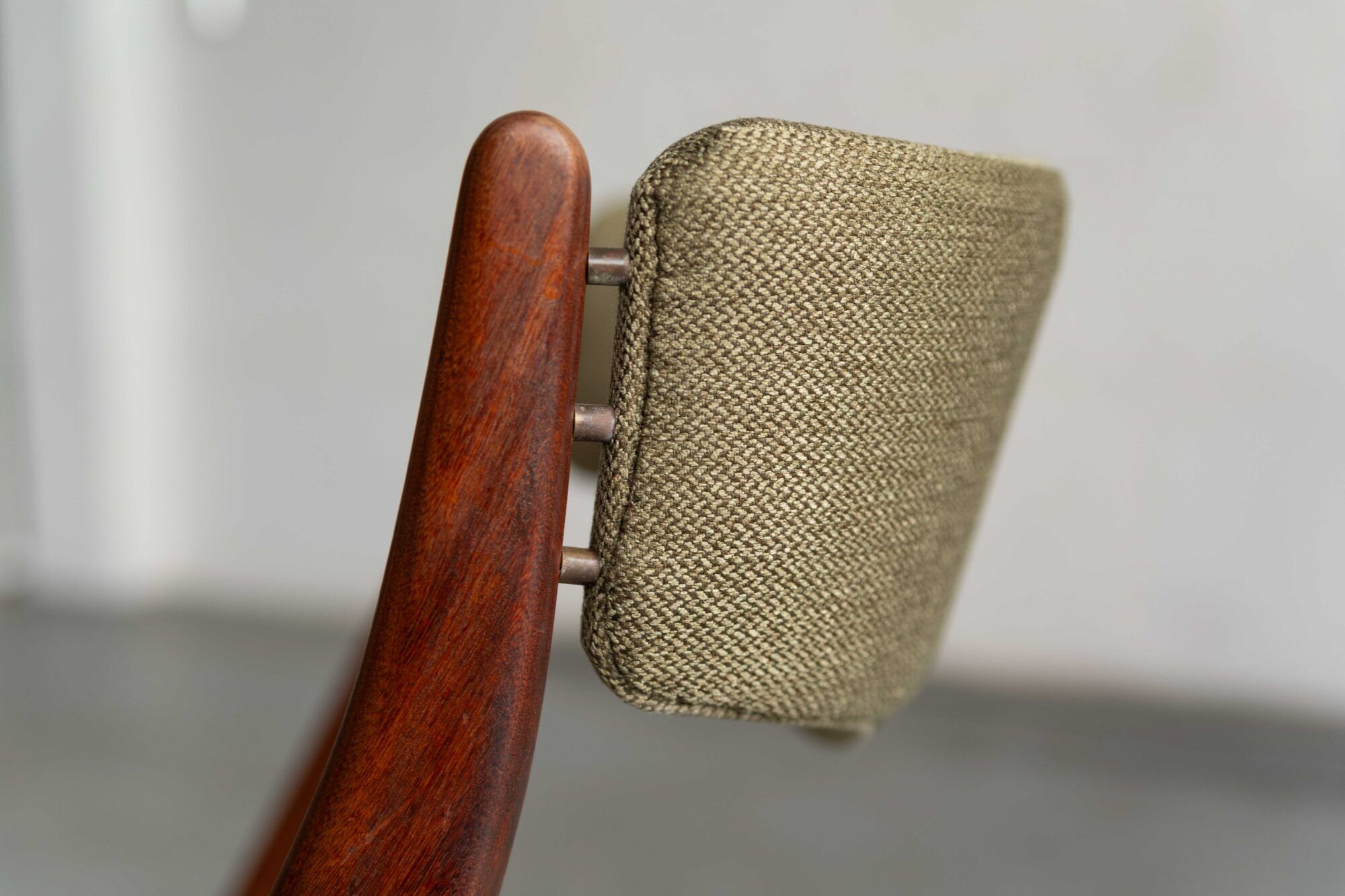 Set of 6 Aska dining chairs by Louis Van Teeffelen