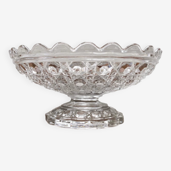 Coupe ancienne en verre