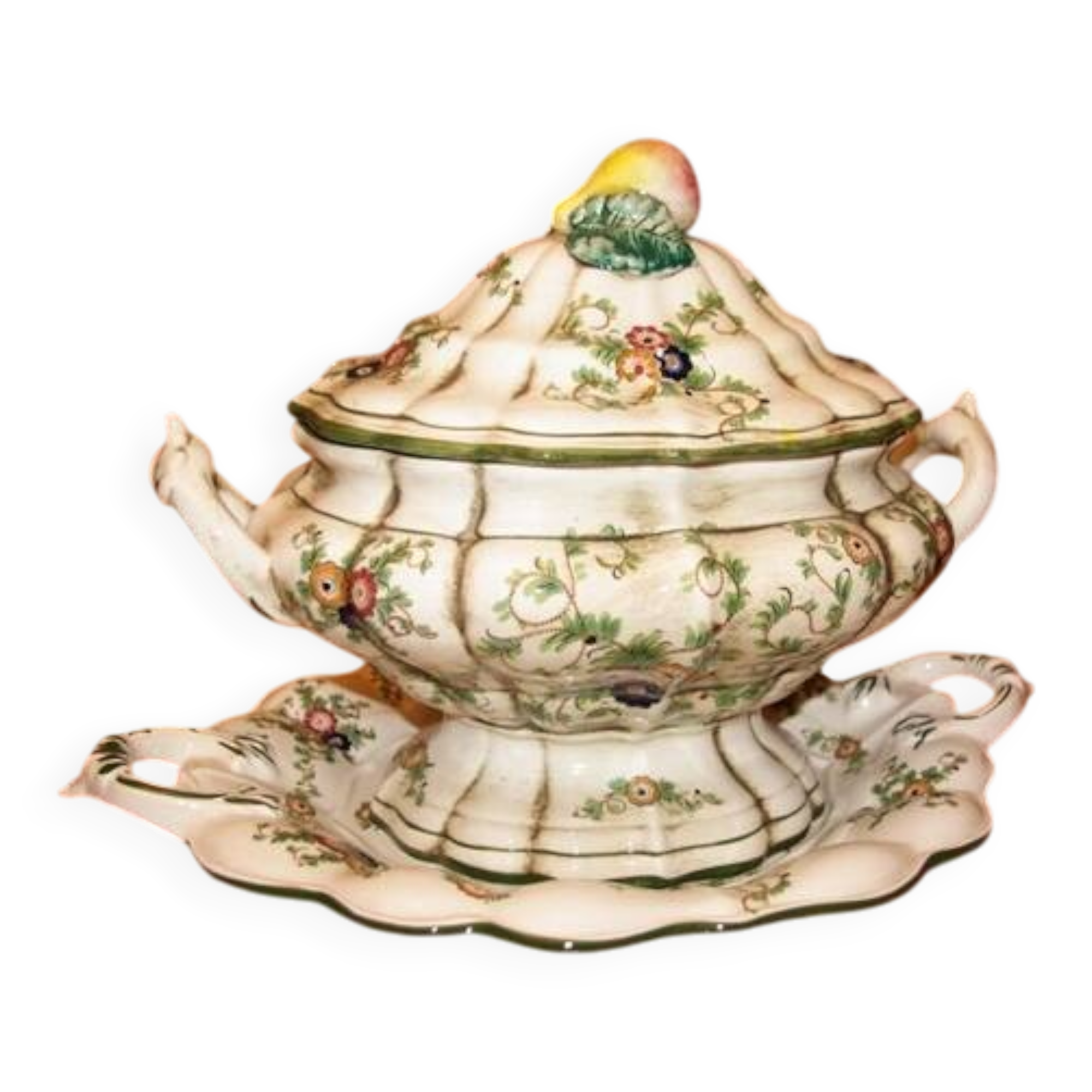 Decorative oval tureen & platter
