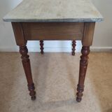 Desk with turned legs