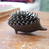 Nesting hedgehog ashtray w. bosse