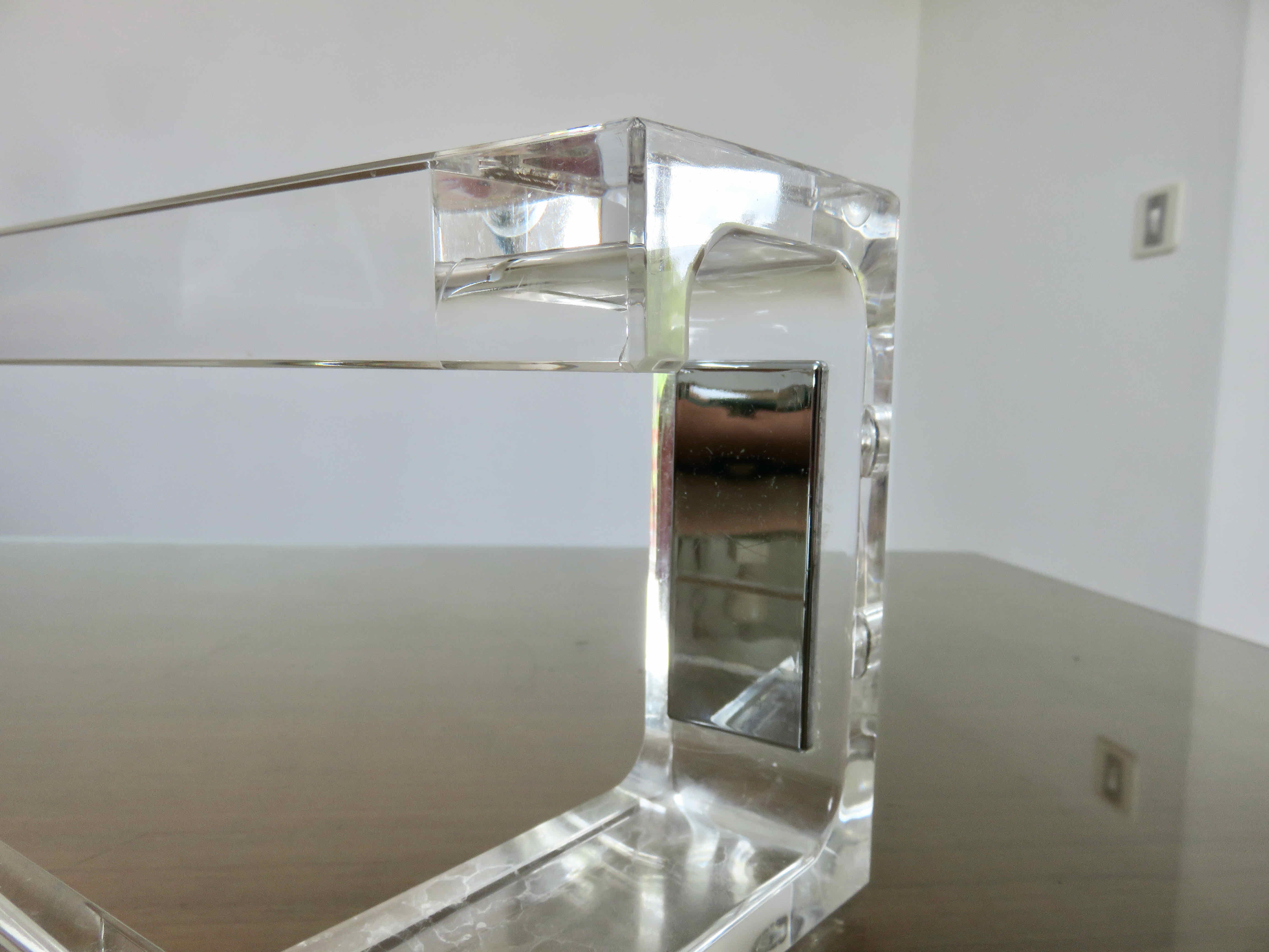 Plexiglas towel rack 70s