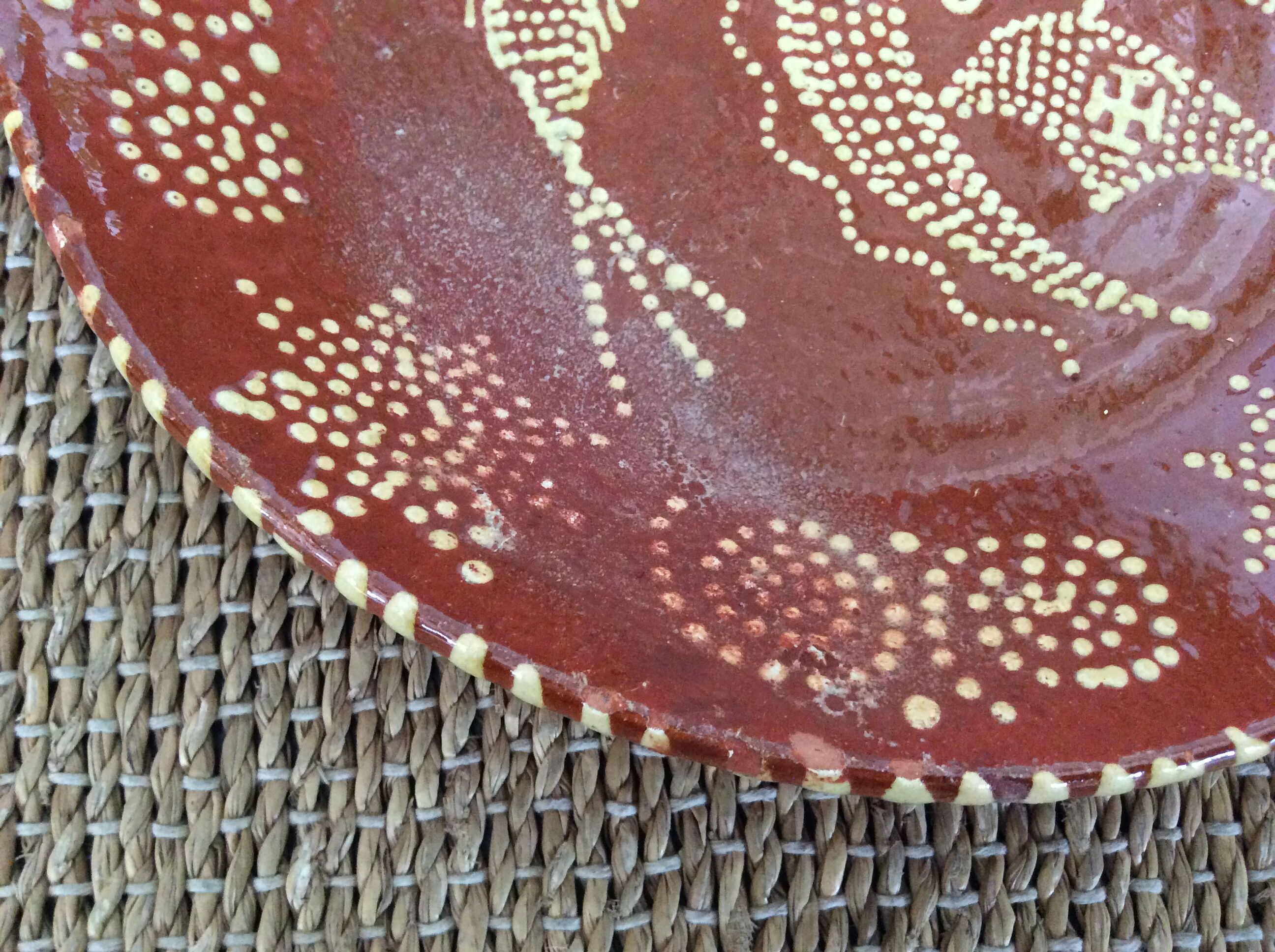 5 flat plates in glazed terracotta