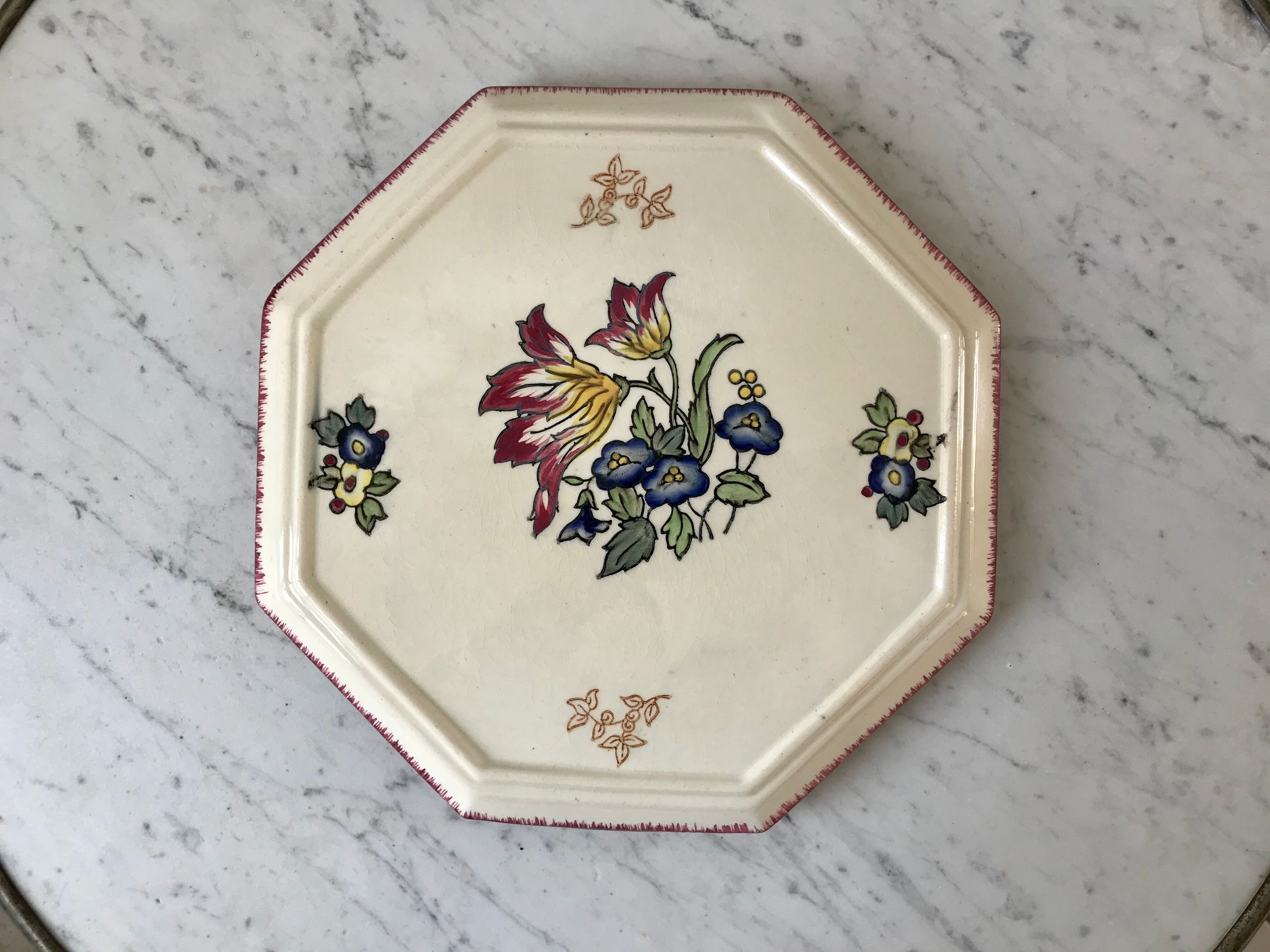 Flowering dish underside 40-50s