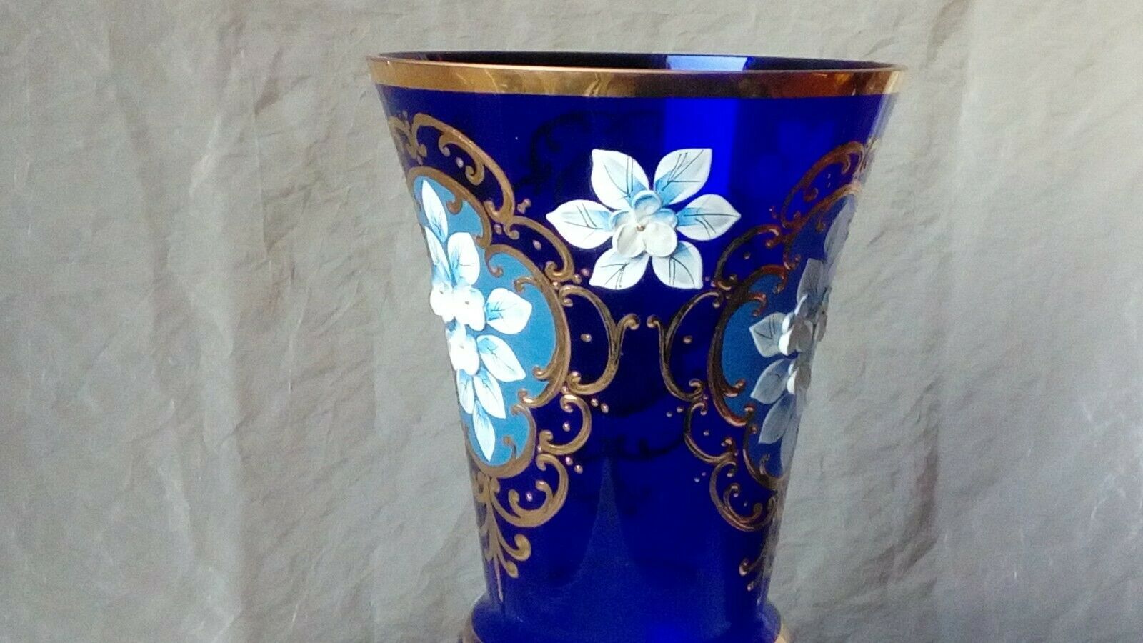 Glass vase emailthe murano venice