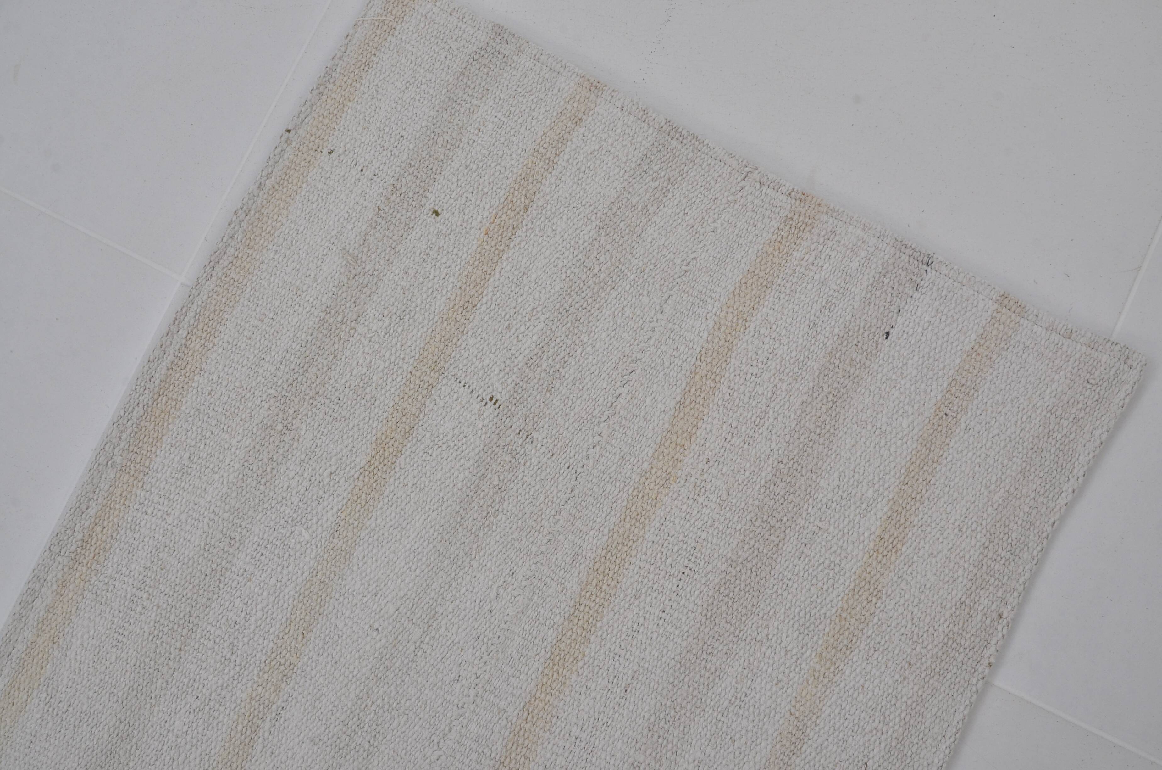 Small Decorative Hemp Kilim sku3808