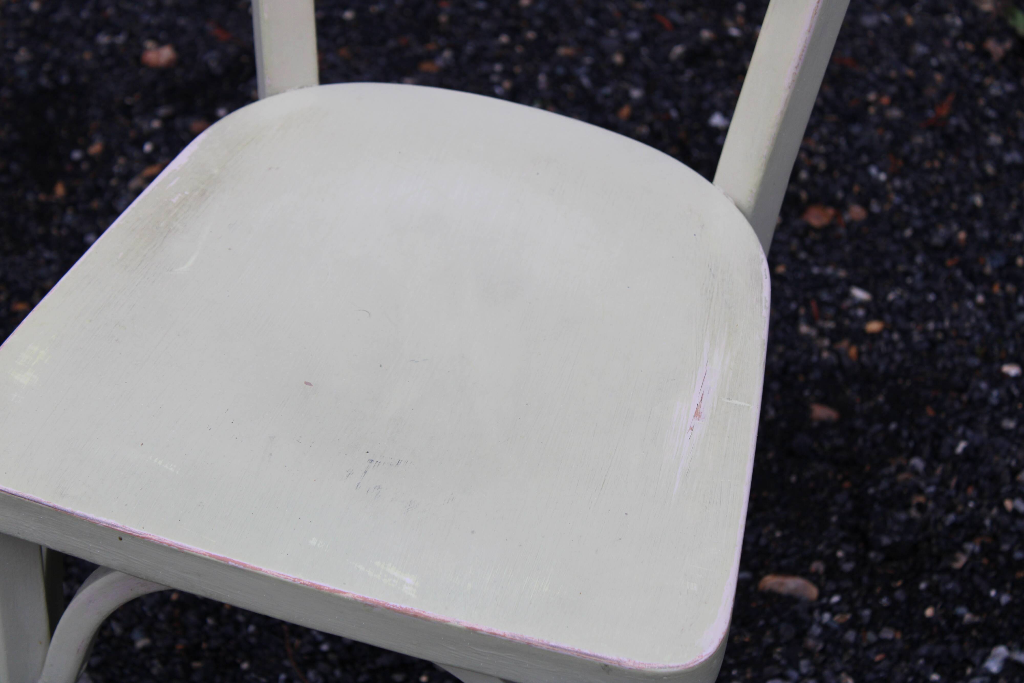 Chaises de bistrot