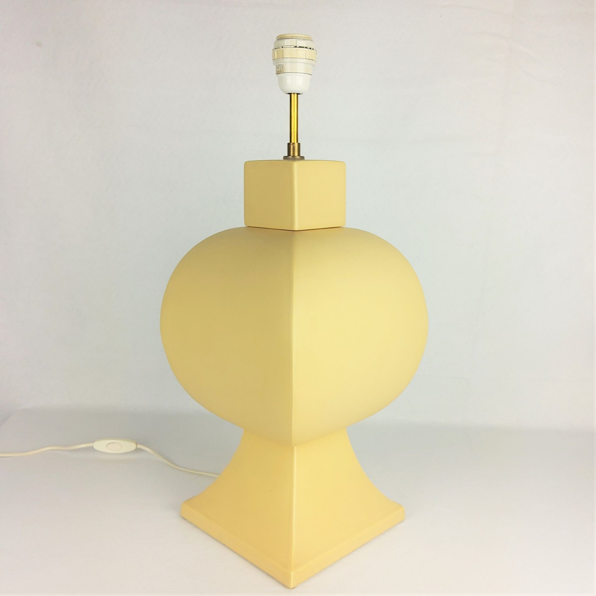 Ceramic lamp, pastel yellow Charolles earthenware 1980