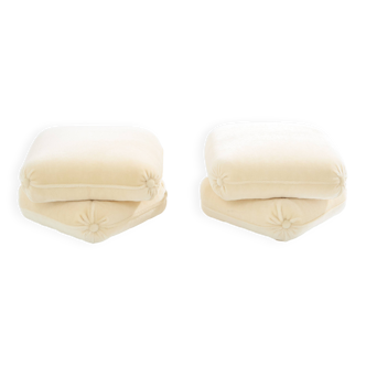 Jacques Charpentier paire de poufs velours mohair 1970