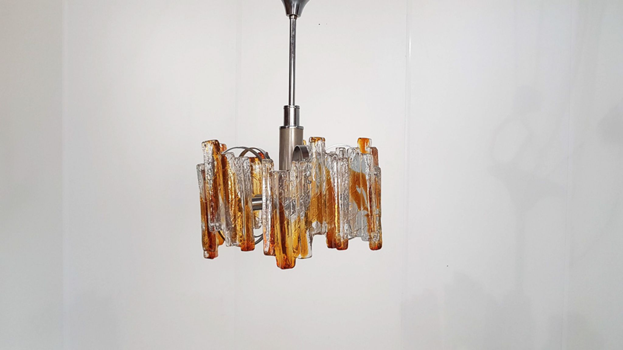 Murano glass chandelier by Carlo Nason for AV Mazzega, Italy 1970