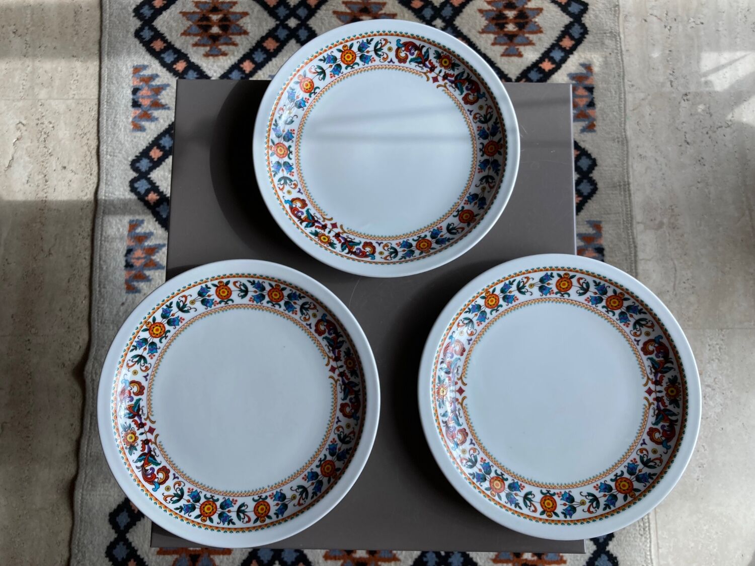 Porcelain plates Schumann Arzberg germany