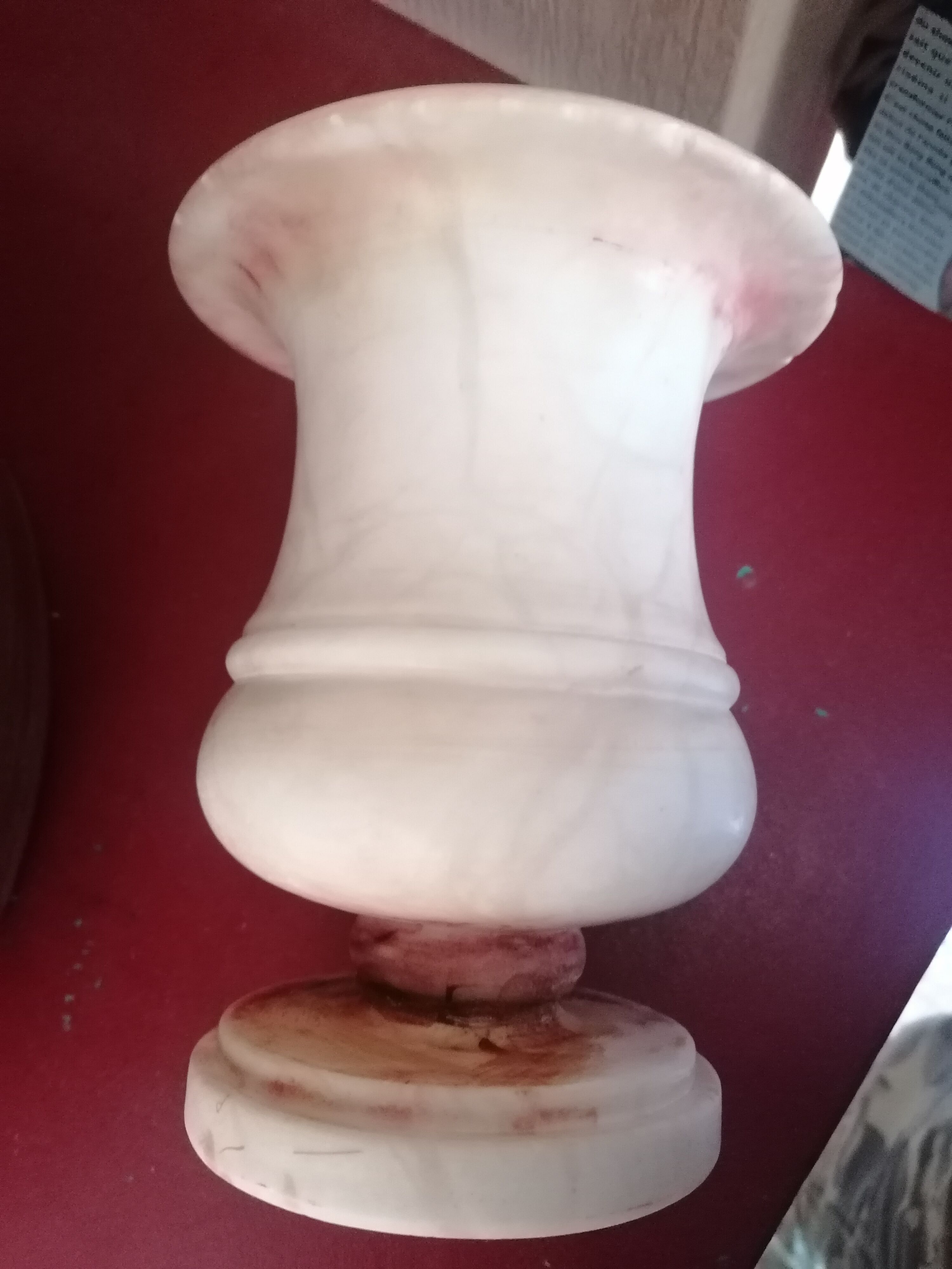 Vase en albatre Médicis rosé et creme