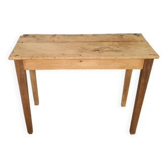 Petite console