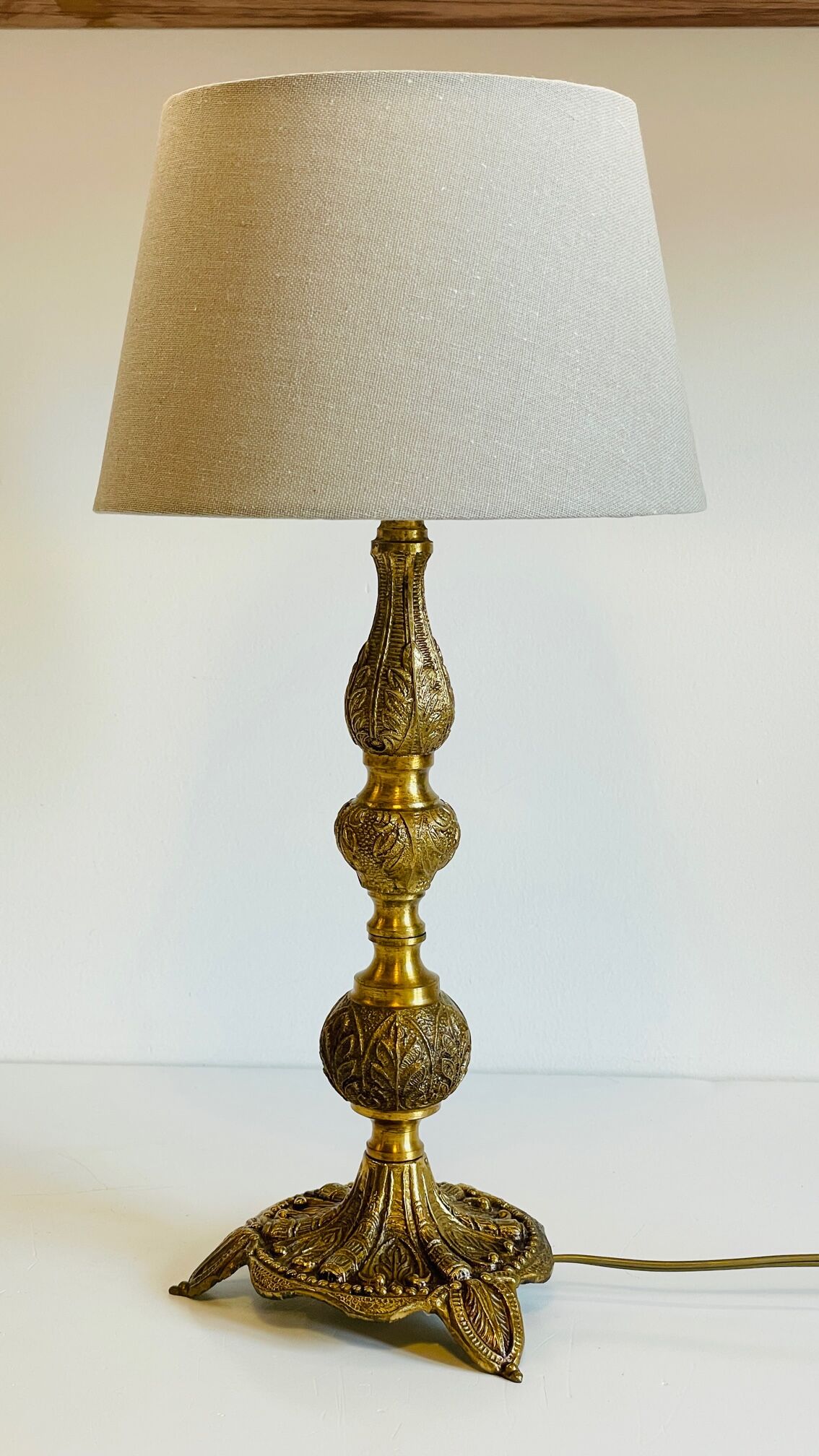 Lamp in brass solid and fabric