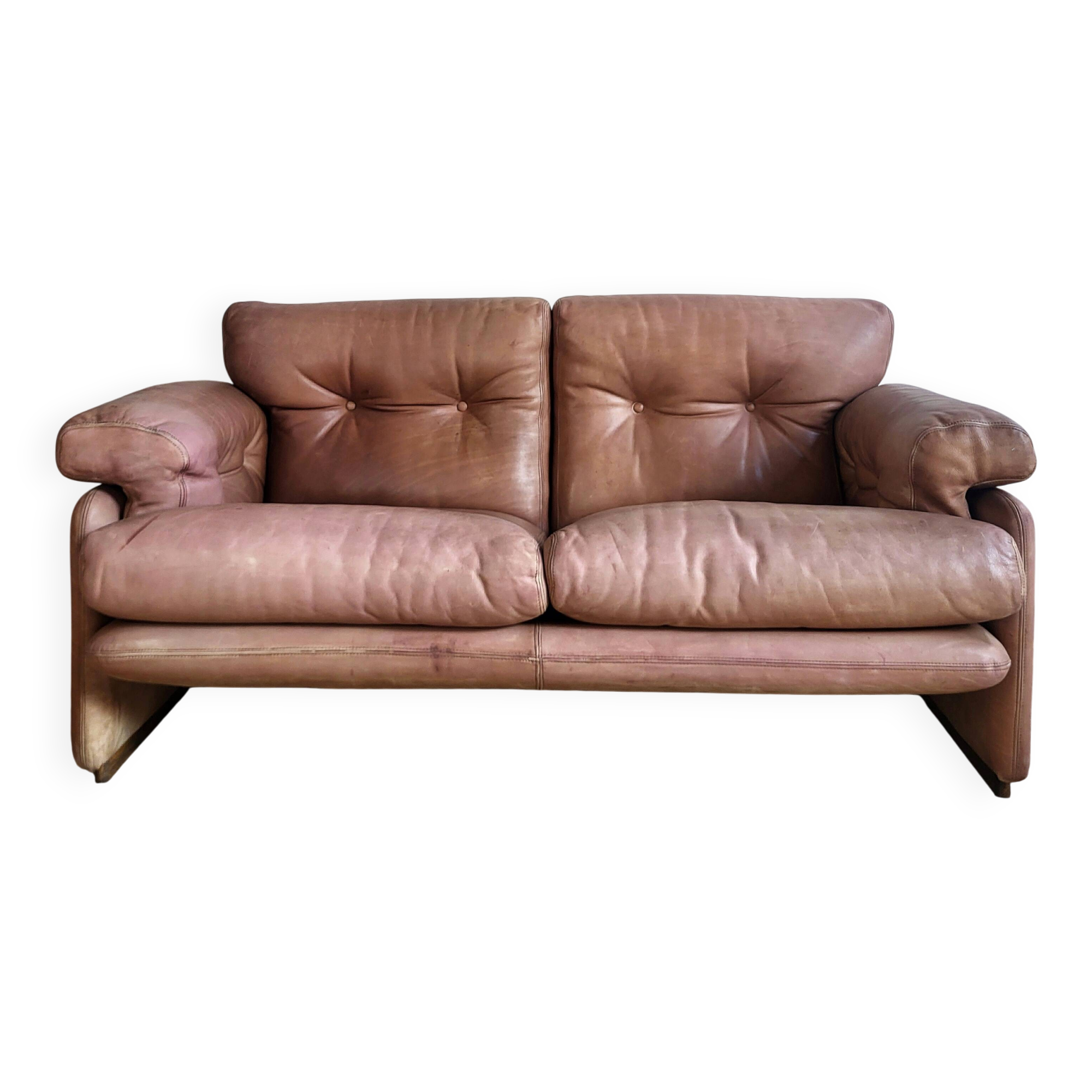 Coronado sofa by Tobia Scarpa in leather