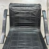 Japanese folding rocking chair by Nii Takeshi