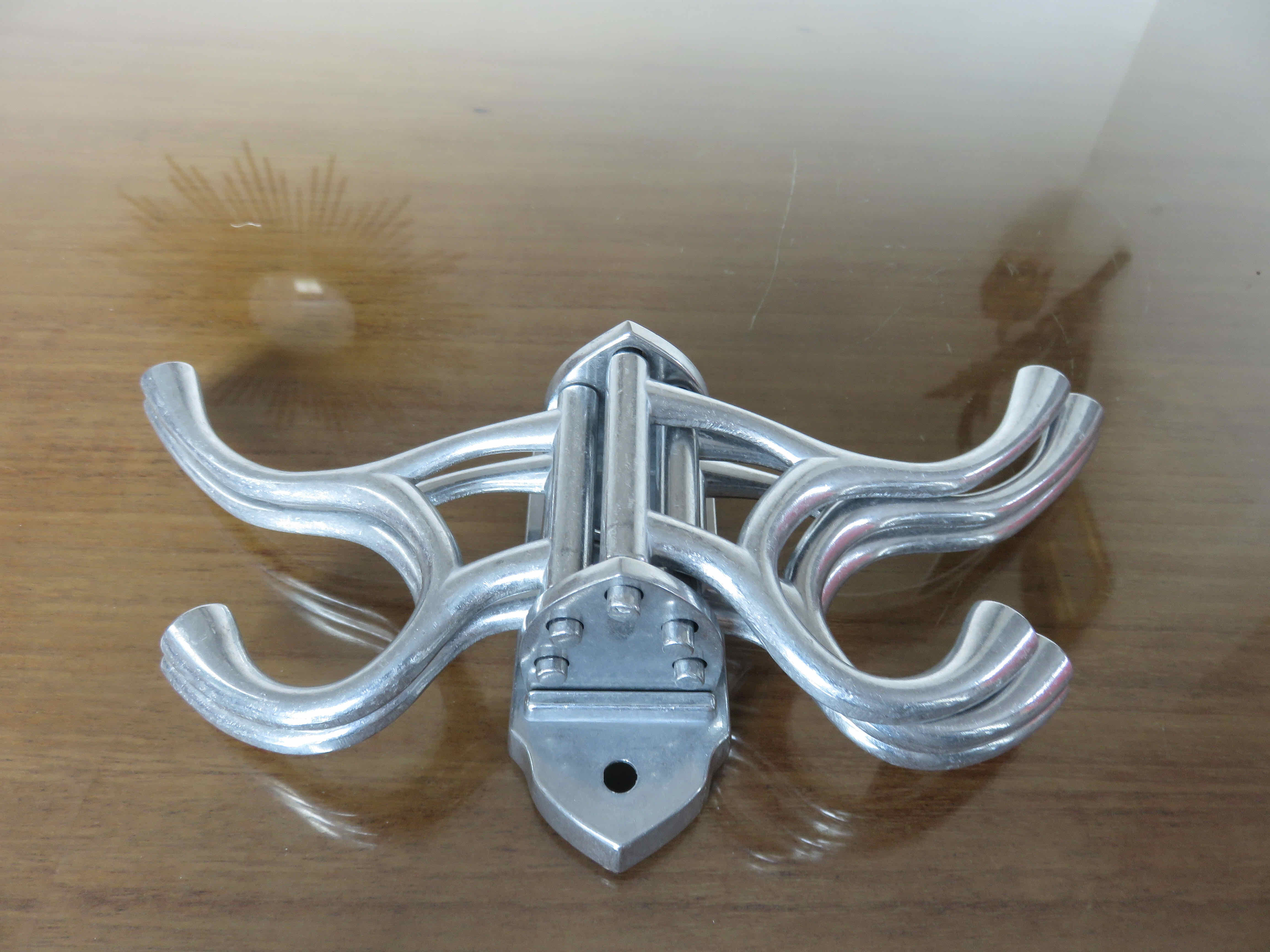 Swivel aluminum wall coat rack bistro, factory