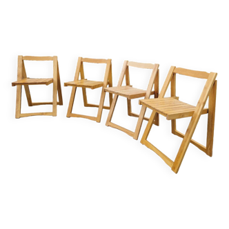 Lot de 4 chaises pliantes vintage