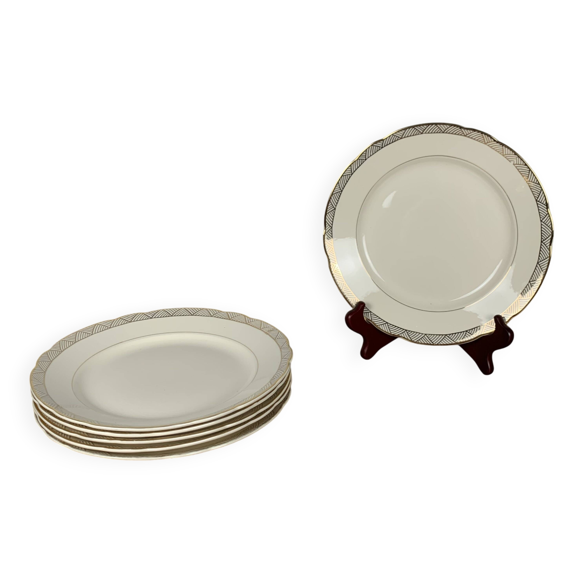 Set of 6 Villeroy & Boch white and gold flat plates, 1950