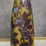 Multilayer glass vase etched with acid – Floral decoration in Art Nouveau style
