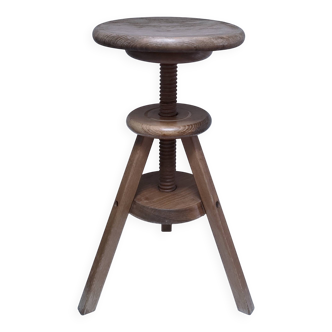 Tabouret, sellette d'atelier en chêne patiné