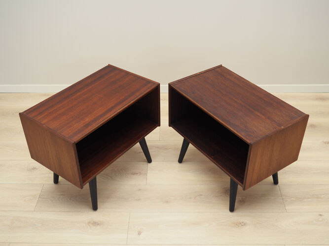 Ensemble de deux tables de chevet en acajou, design danois, années 1970, production: Danemark