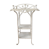 Iron apparatus table