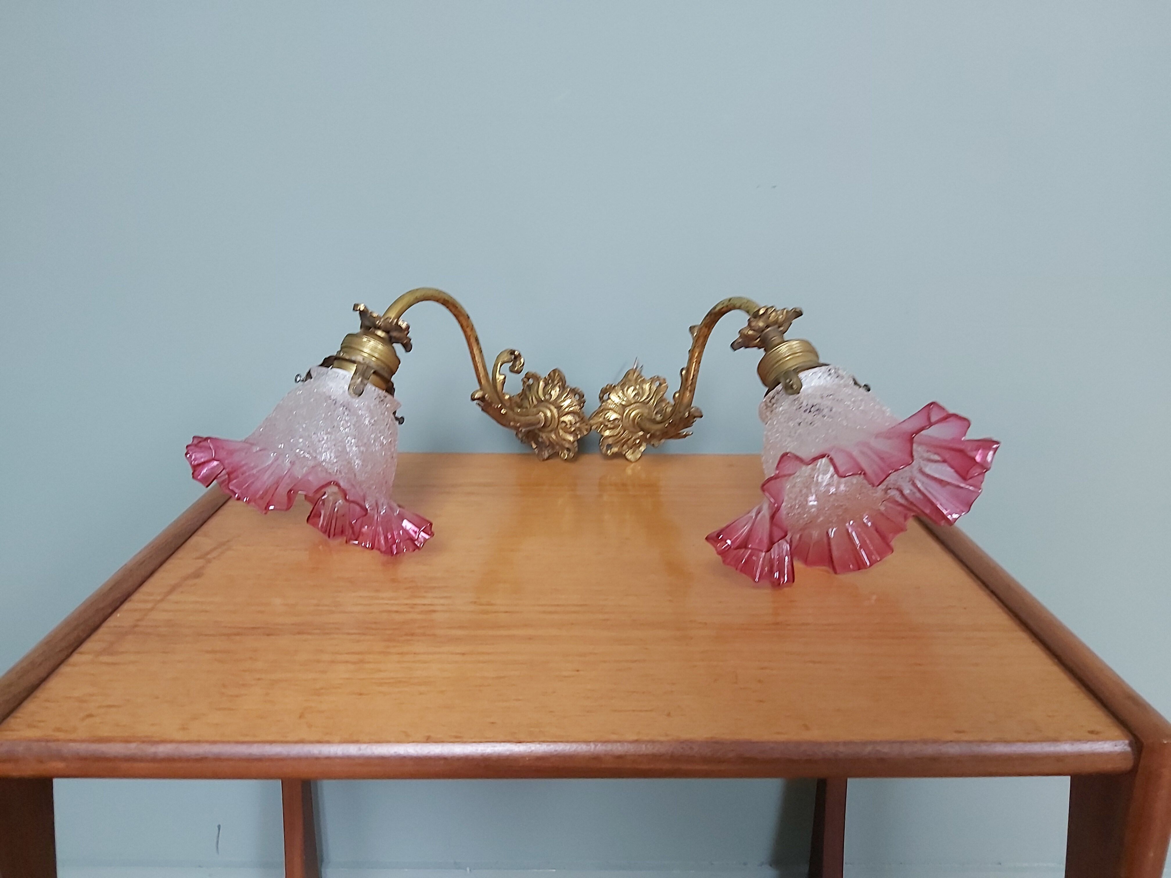 Pair of wall lights in gilded bronze, Art Nouveau