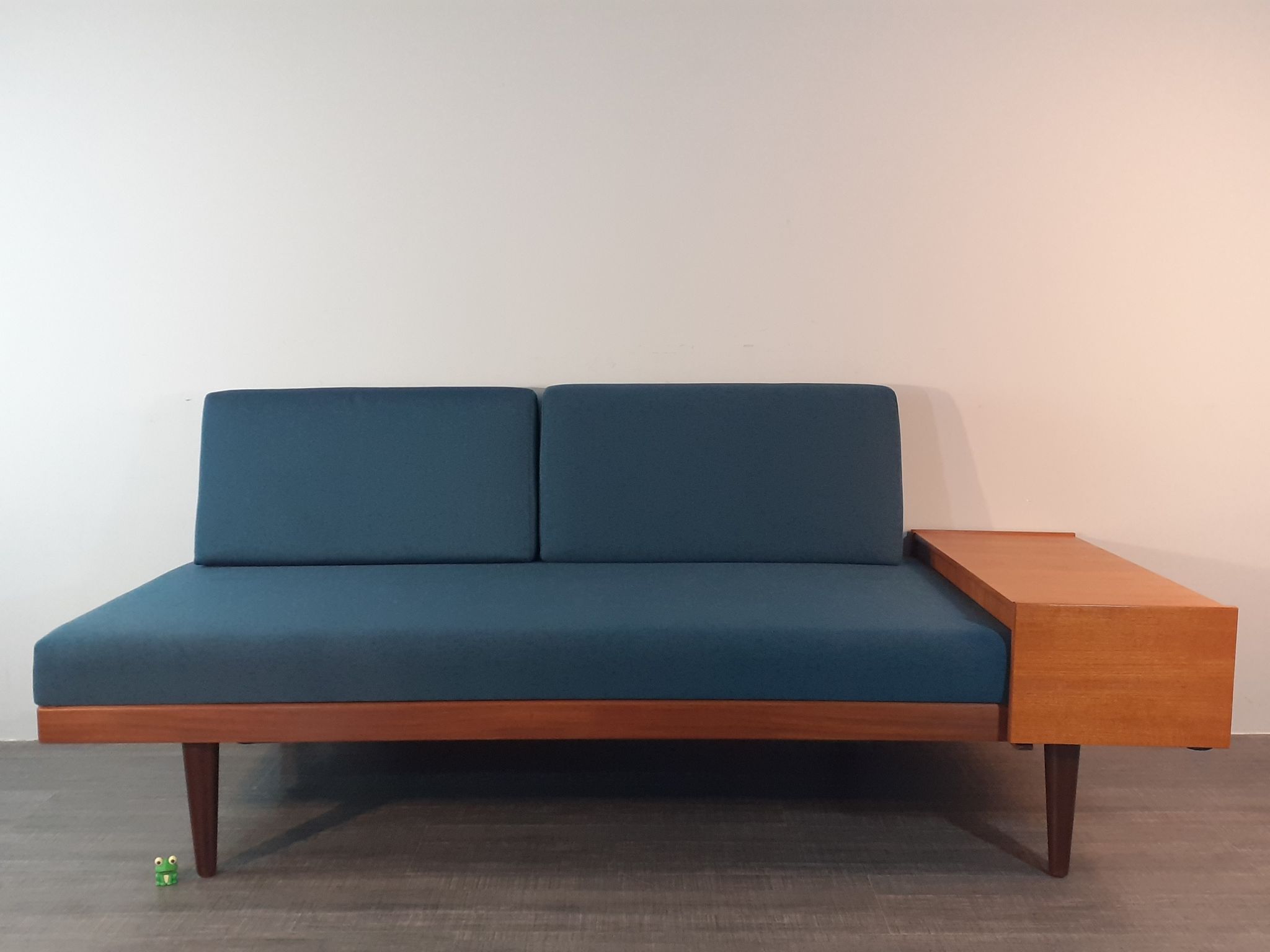 Norwegian daybed sofa in teak and blue fabric, renovated, vintage scandinavian 1960s