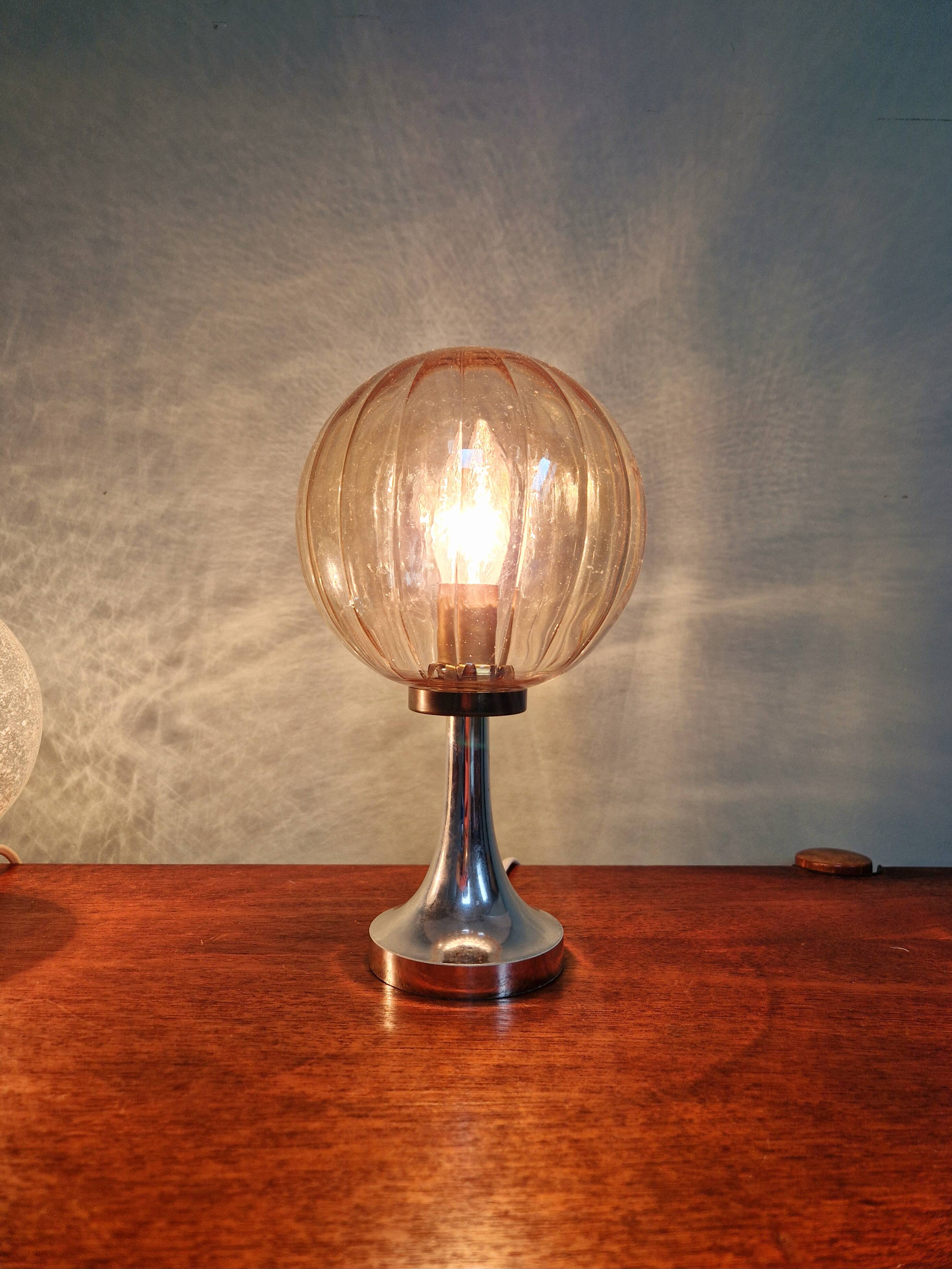 Lampe de table en verre ambré, style Space Age, années 70