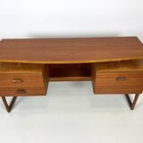 Vintage desk from G-Plan  by Victor Wilkins from the 1960s.