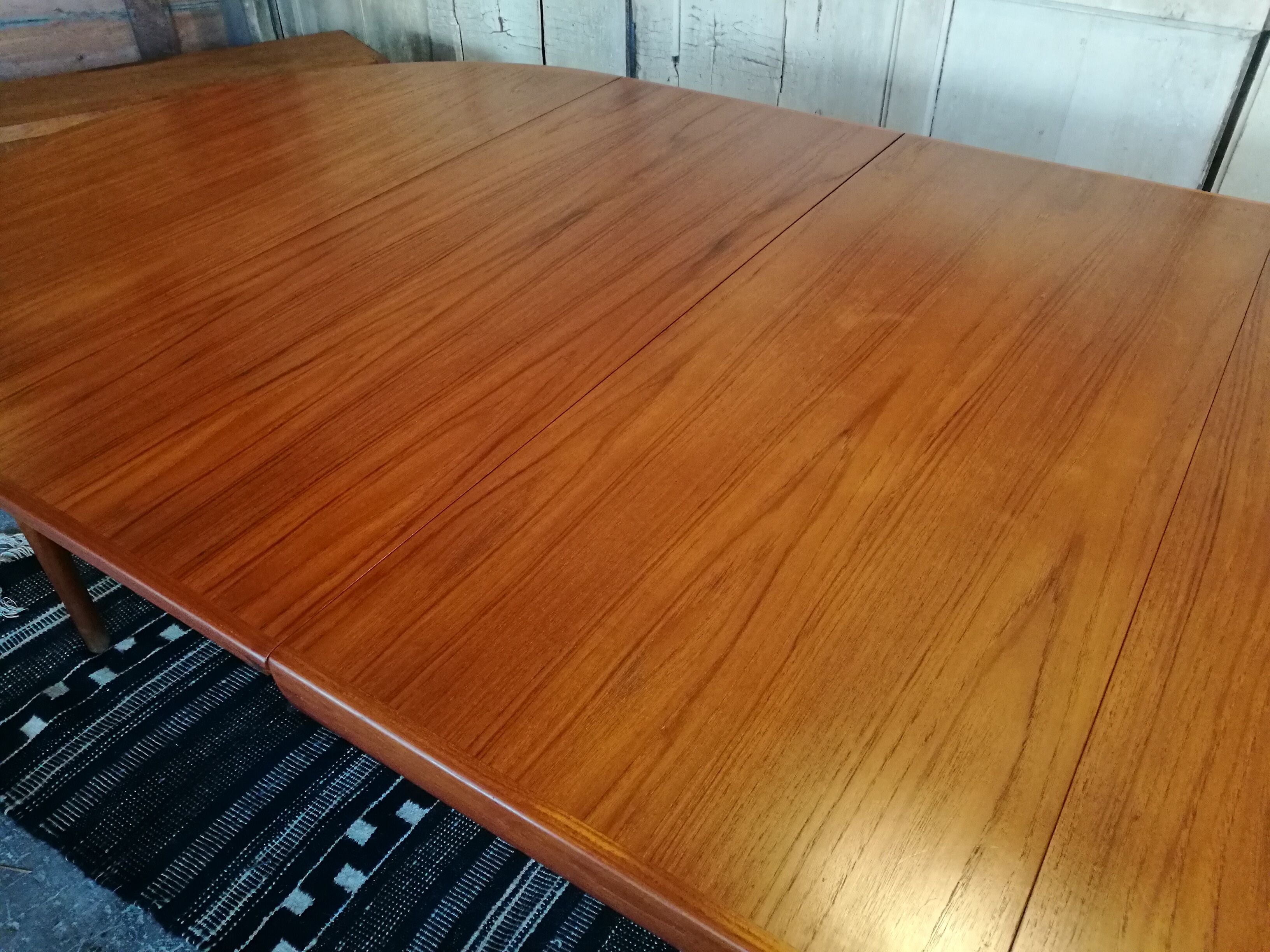 Danish teak table by Kofod Larsen for Faarup Møbelfabrik