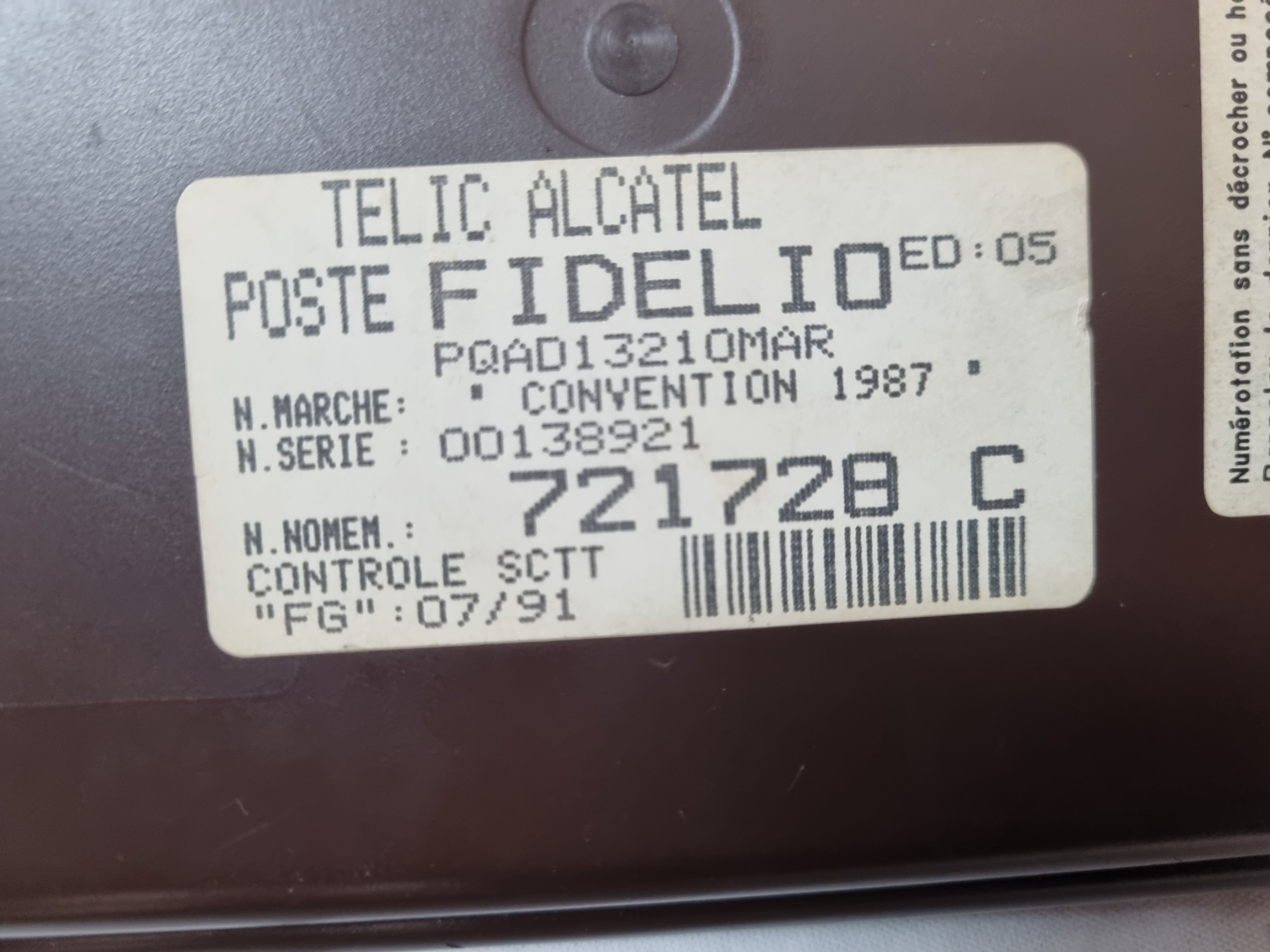 Vintage 1987 key phone