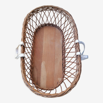 Rattan and wicker cradle