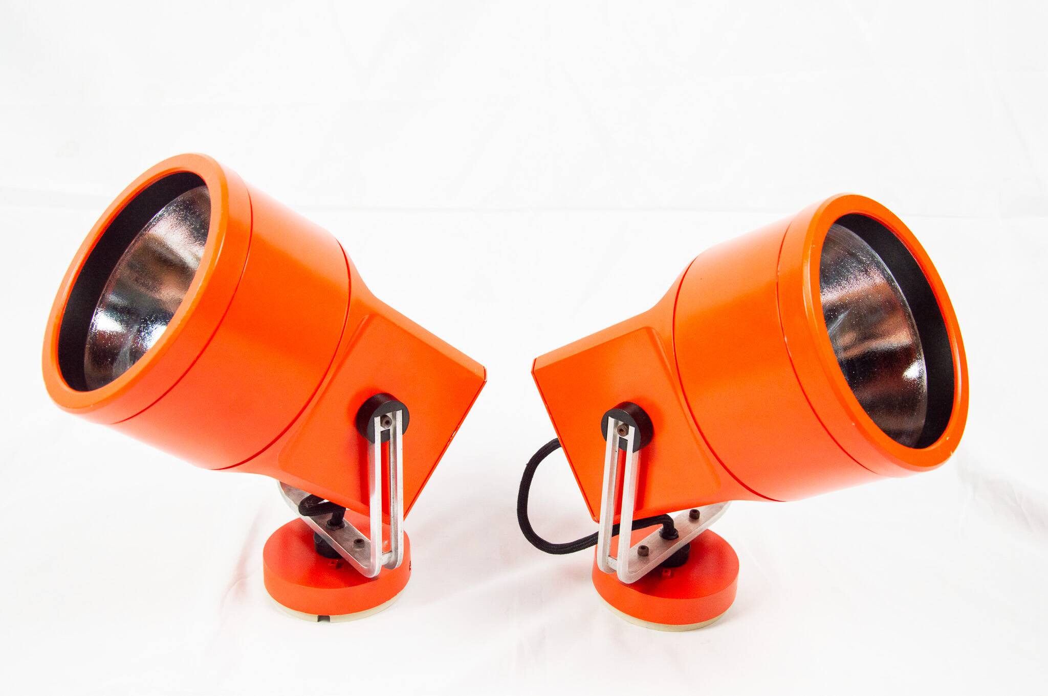 Louis Poulsen Unispot orange wall lights (large model), 1970