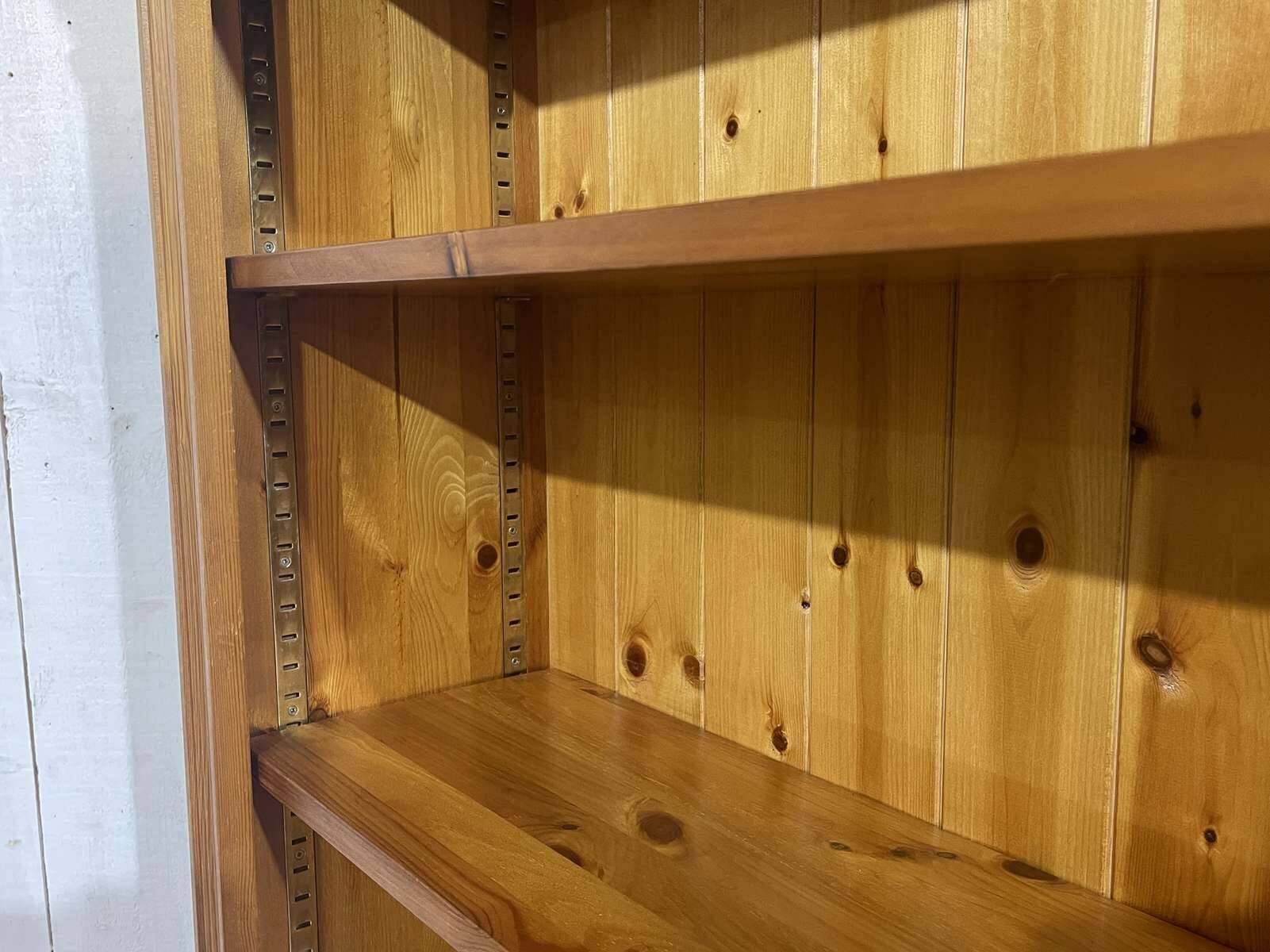 90s English pine shelf
