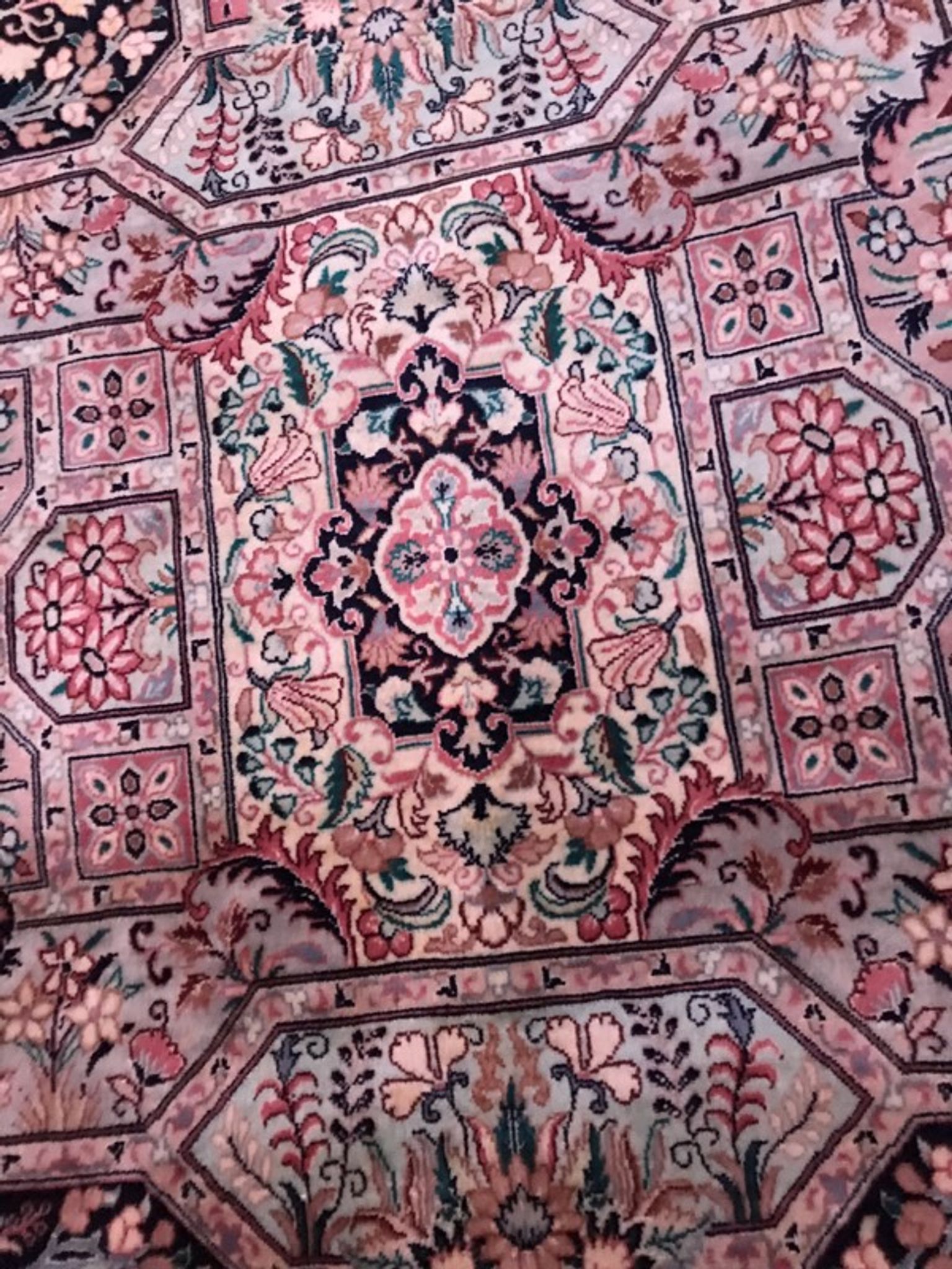 Punjab rug handmade 188 x 285 cm